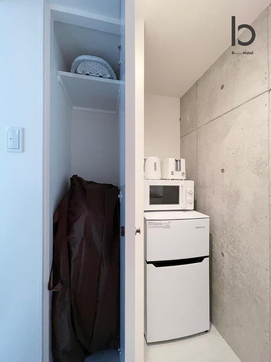 Bhotel Nekoyard - Secure Studio, Walkable To Peace Park & Downtown هيروشيما المظهر الخارجي الصورة